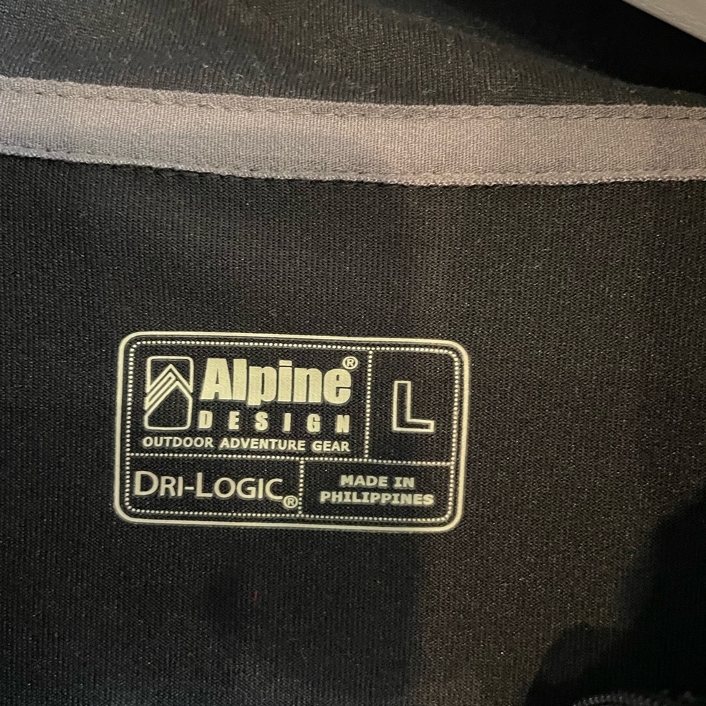 Alpine Design • 1/4 Zip Large Pullover - Picture 4 of 4